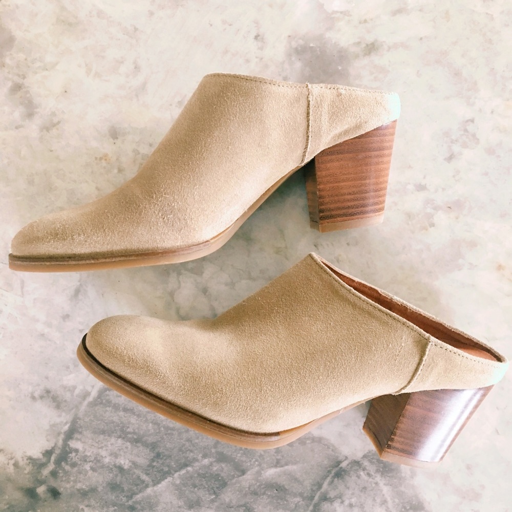 Natalia Blanco tan suede leather mule heels